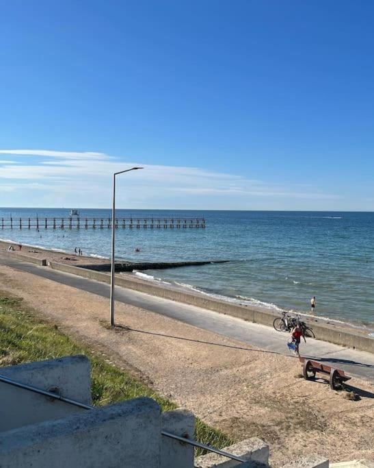 La Cabine Vue Mer 吕克索梅 外观 照片